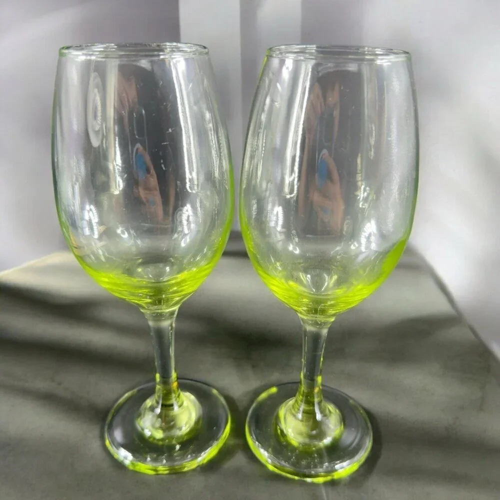 Light Transparent Green Goblet Drinking Glasses Set 2 BarWare Glassware Glasses